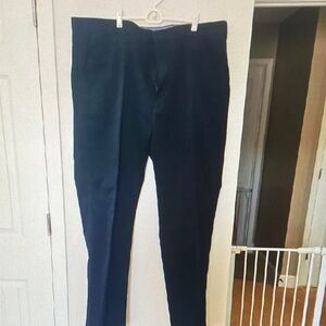 Madison Men's Black Dress Pants
